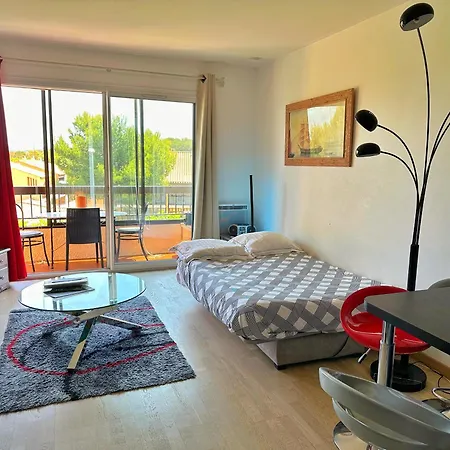 Grand Avec Piscine Presqu'ile De Giens Apartmán *